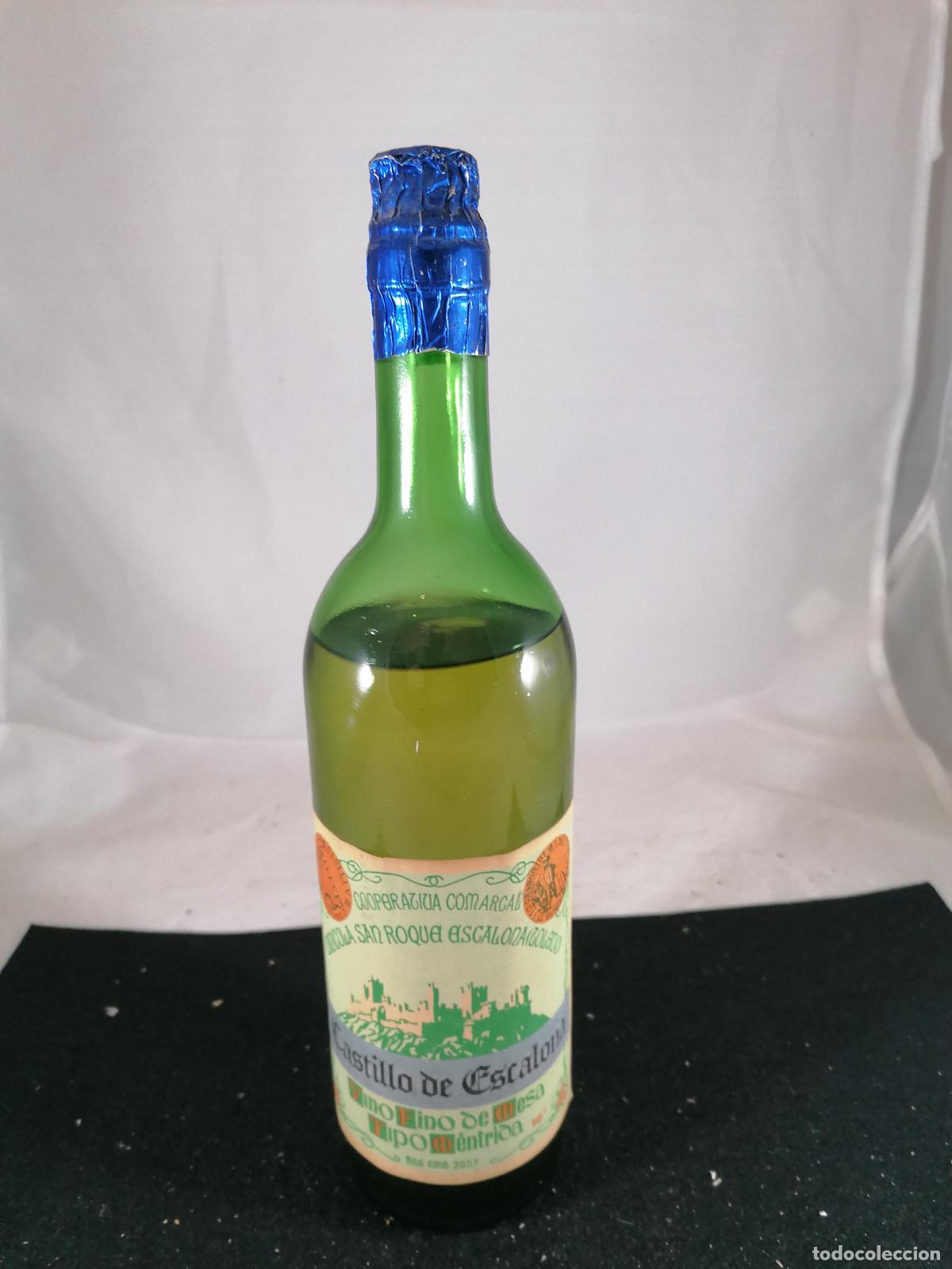 Sammlung von Weinen und Lik&ouml;ren: BOTELLA VINO CASTILLO DE ESCALONA MENTRIDA VINICOLA SAN ROQUE MANCHA