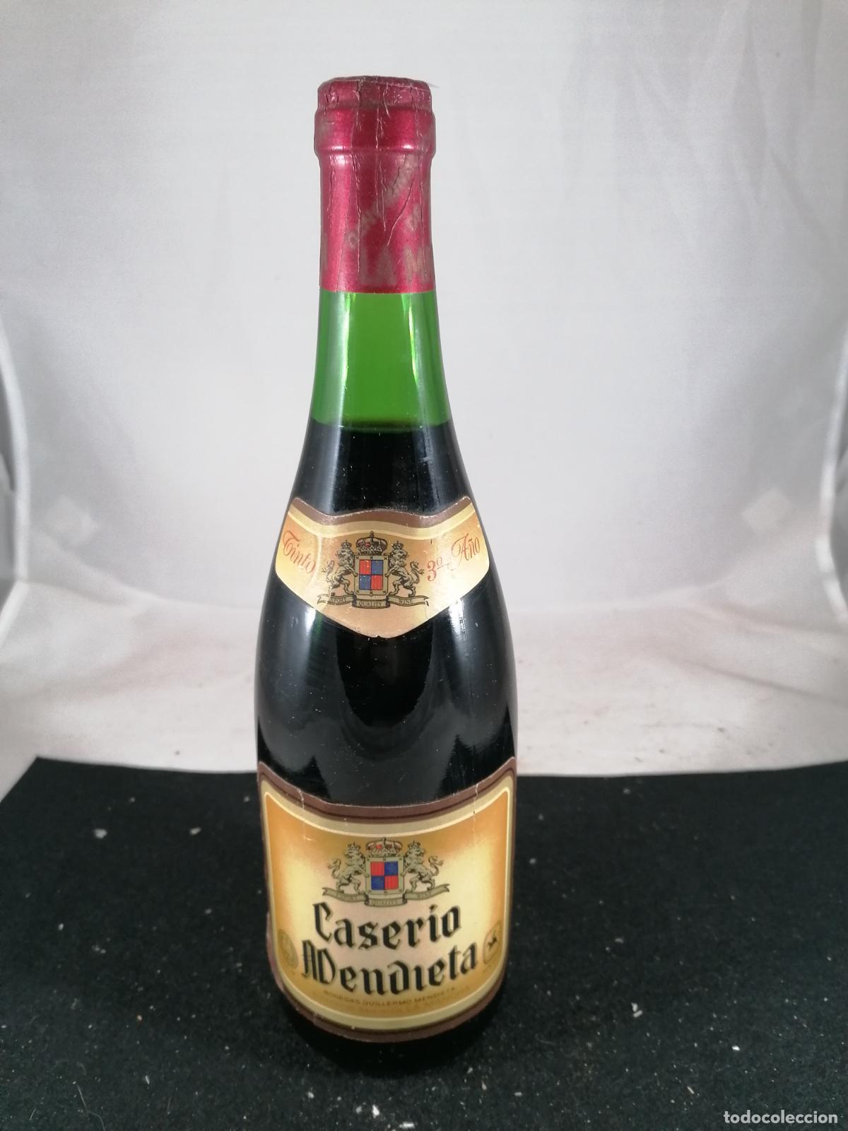 Collezionismo di vini e liquori: BOTELLA VINO TINTO CASERIO DE MENDIETA 3&ordm; A&Ntilde;O BODEGAS GUILERMO MENDIETA ALCAZAR DE SAN JUAN