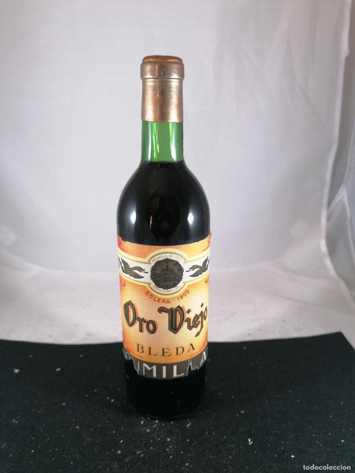 Sammlung von Weinen und Lik&ouml;ren: BOTELLA VINO ORO VIEJO SOLERA 1902 BODEGAS BLEDA JUMILLA