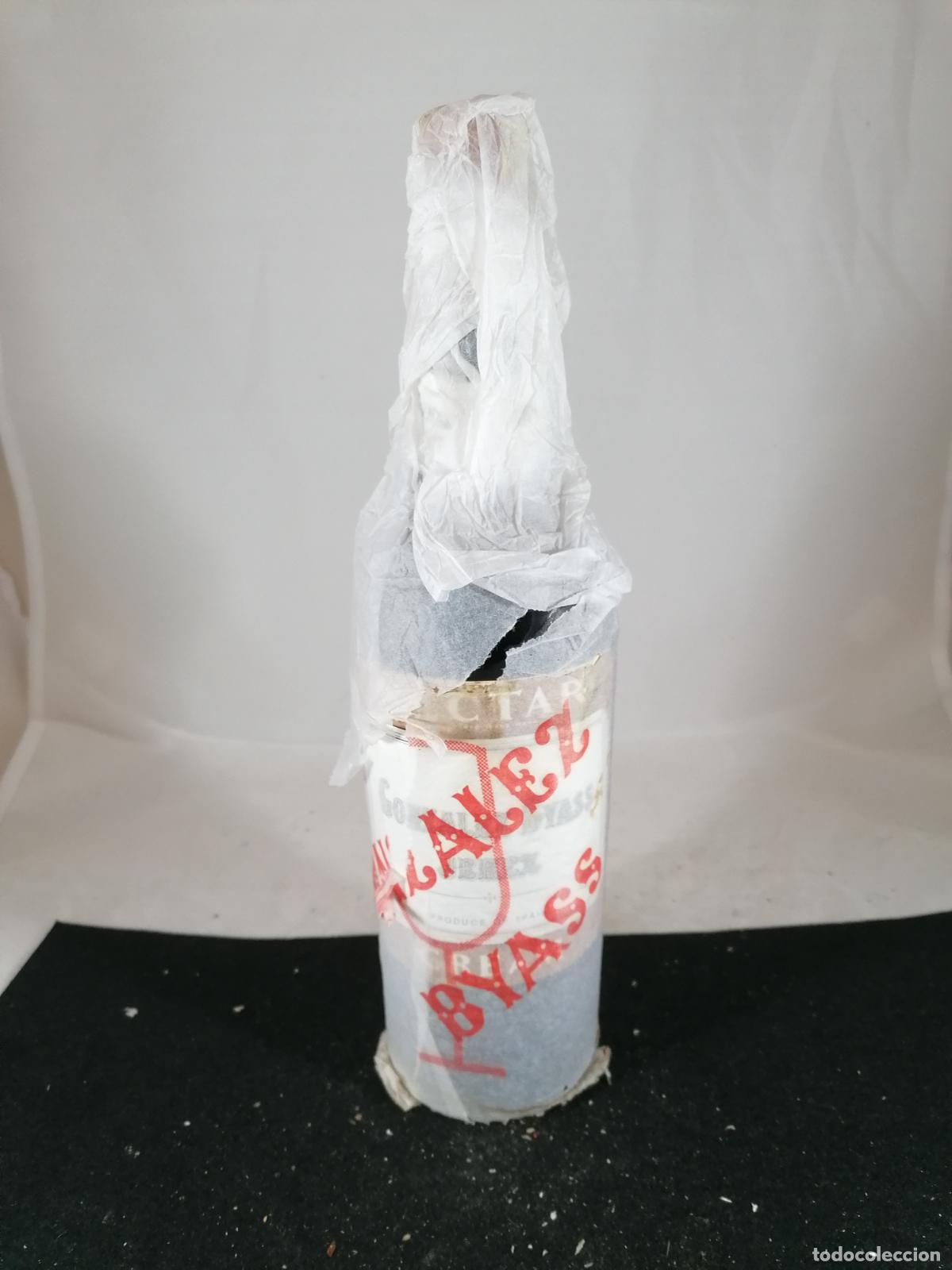 Sammlung von Weinen und Lik&ouml;ren: BOTELLA VINO NECTAR CREAM GONZALEZ BYASS JEREZ