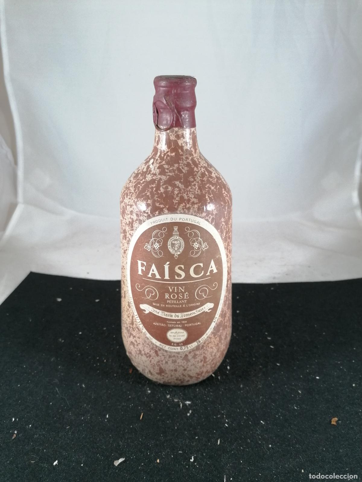 Collection of wines and liquors: BOTELLA VINO FAISCA VIN ROSE JOSE MARIA FONSECA SETUBAL