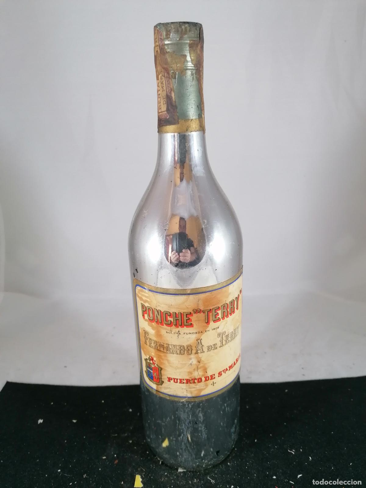 Collection of wines and liquors: BOTELLA PONCHE TERRY FERNANDO A DE TERRY PUERTO DE SANTA MARIA