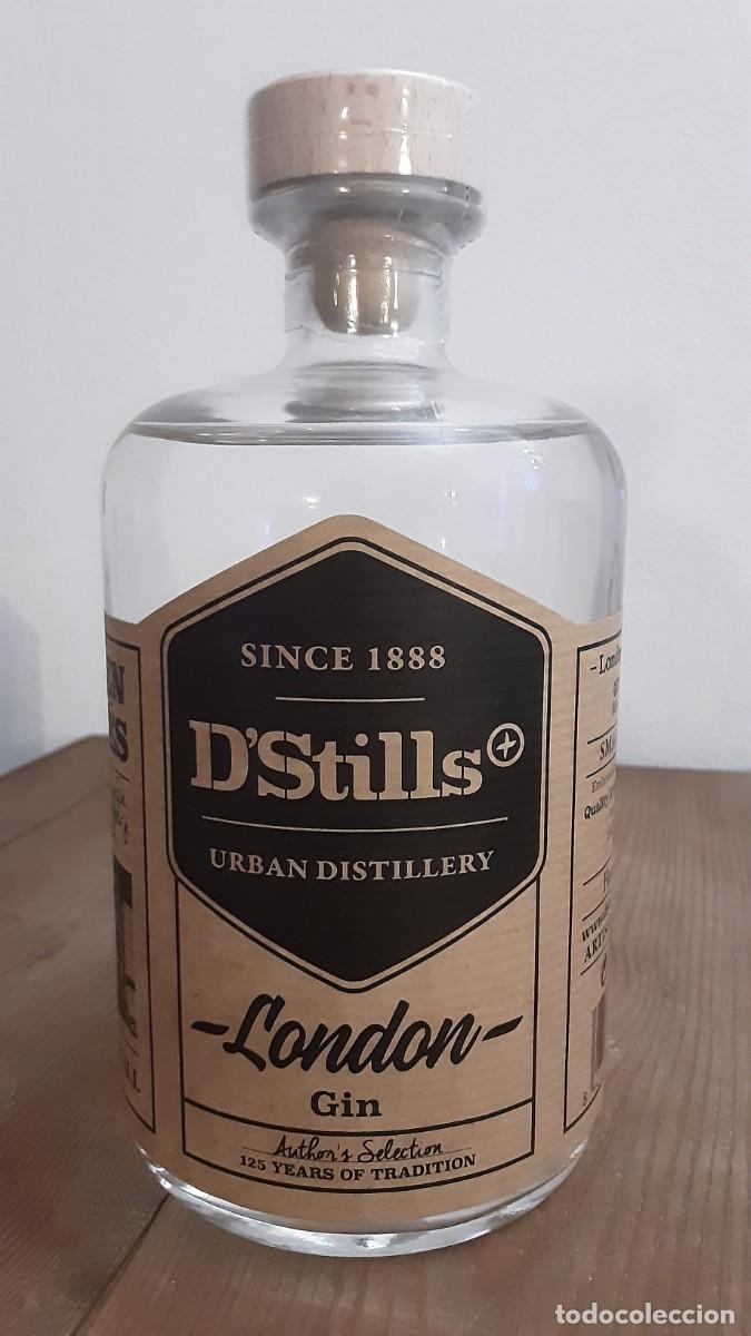 Coleccionismo de vinos y licores: BOTELLA DE GINEBRA &rdquo;DSTILLS&rdquo;, CL&Aacute;SICA LONDON DRY GIN, PRODUCCI&Oacute;N LIMITADA.