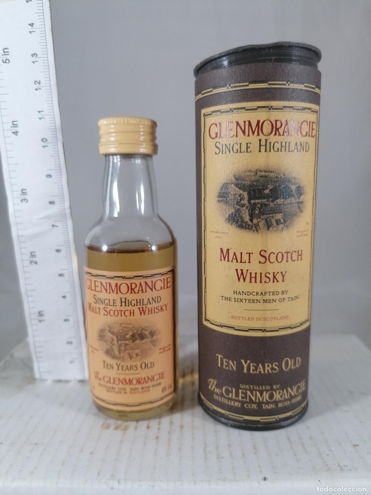 Coleccionismo de vinos y licores: BOTELLITA BOTELLIN WHISKY SINGLE MALT 10 YEARS GLENMORANGIE + CAJA