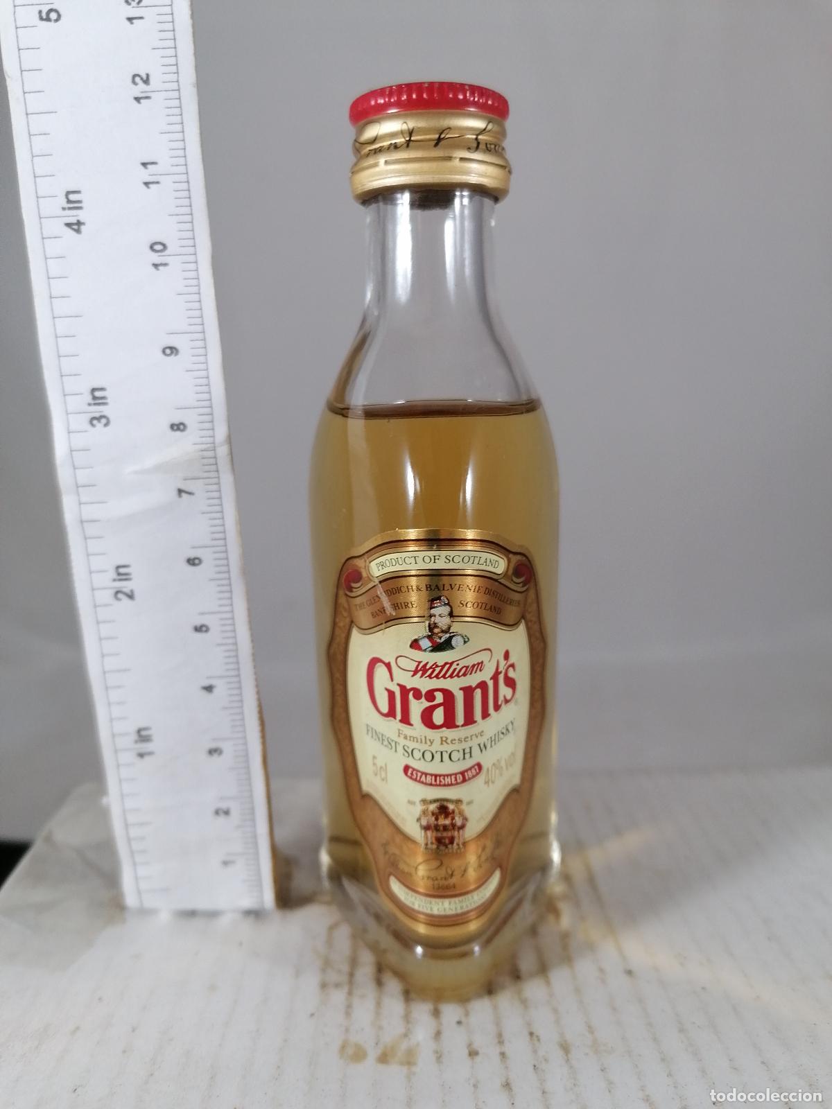 Coleccionismo de vinos y licores: BOTELLITA BOTELLIN SCOTCH WHISKY WILLIAM GRANT&acute;S FINEST FAMILY RESERVE