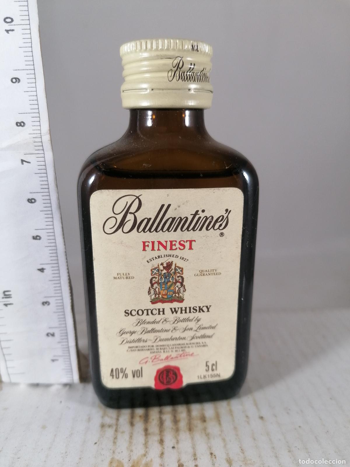 Coleccionismo de vinos y licores: BOTELLITA BOTELLIN WHISKY BALLANTINES FINEST BLENDED DUMBARTON SCOTLAND DOMECQ GRAN CANARIA