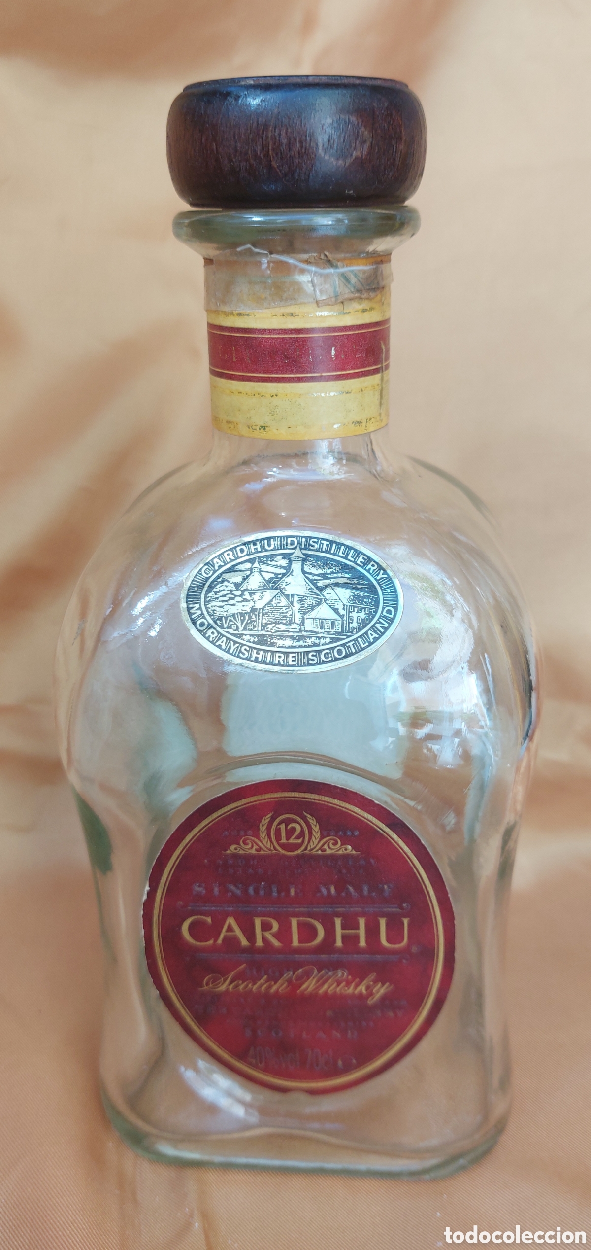 Coleccionismo de vinos y licores: Botella Whisky Cardhu con etiquetas originales y sello del tap&oacute;n