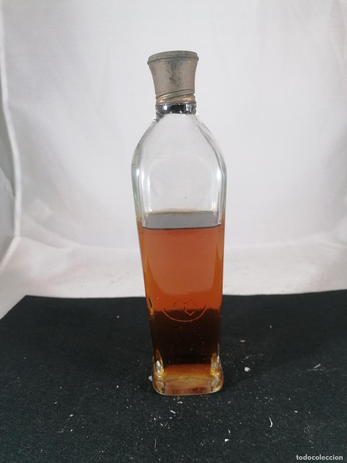 Sammlung von Weinen und Lik&ouml;ren: BOTELLA LICORES 492 DESTILERIAS VILA MONTA&Ntilde;A BARCELONA 0.5L