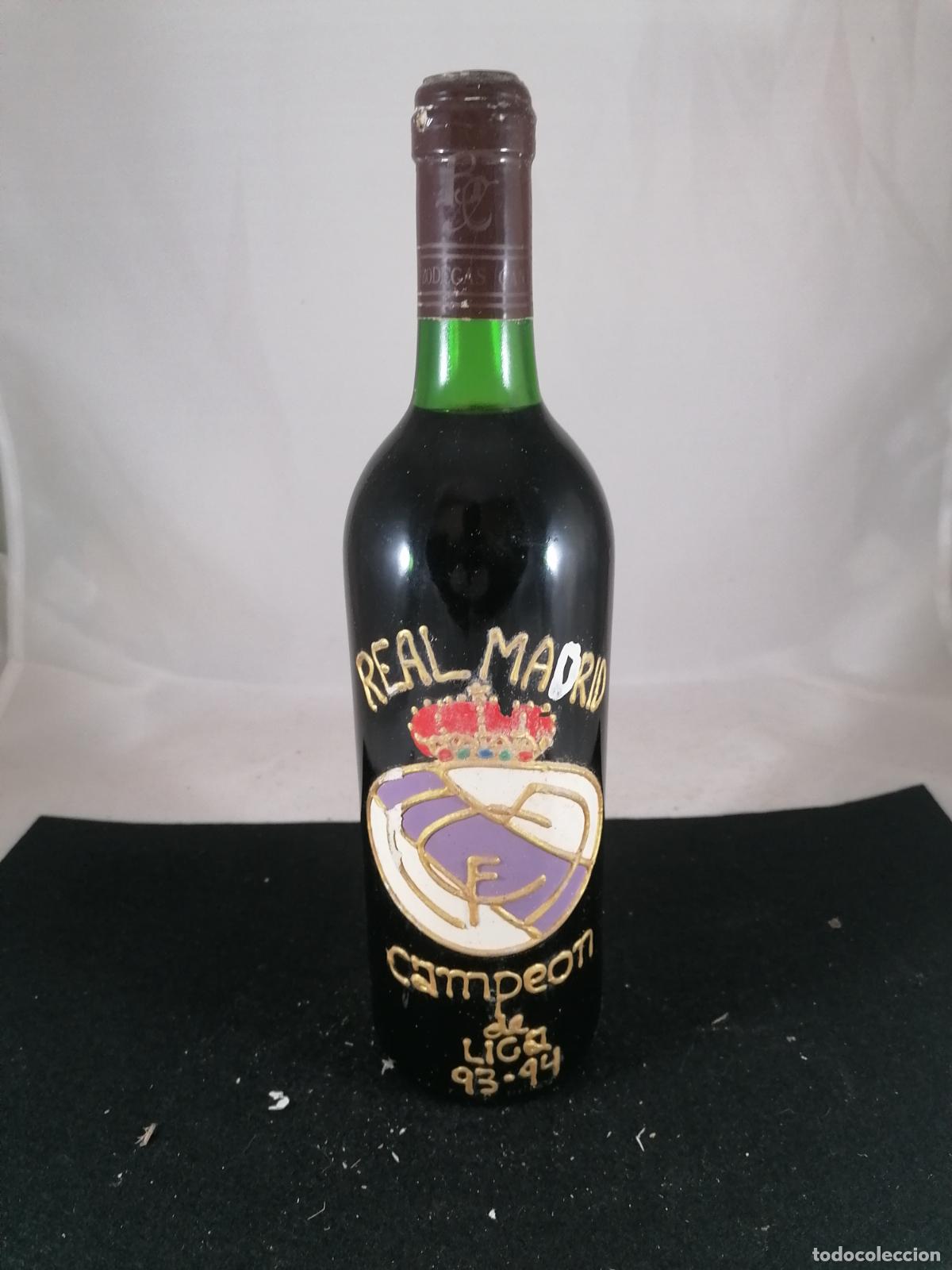 Collection of wines and liquors: BOTELLA VINO REAL MADRID CAMPEON DE LIGA 93 - 94 BODEGAS CANTO