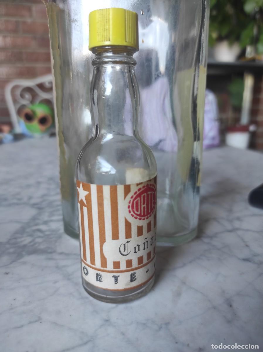 Coleccionismo de vinos y licores: Mini botella orte co&ntilde;ac - Foto 2