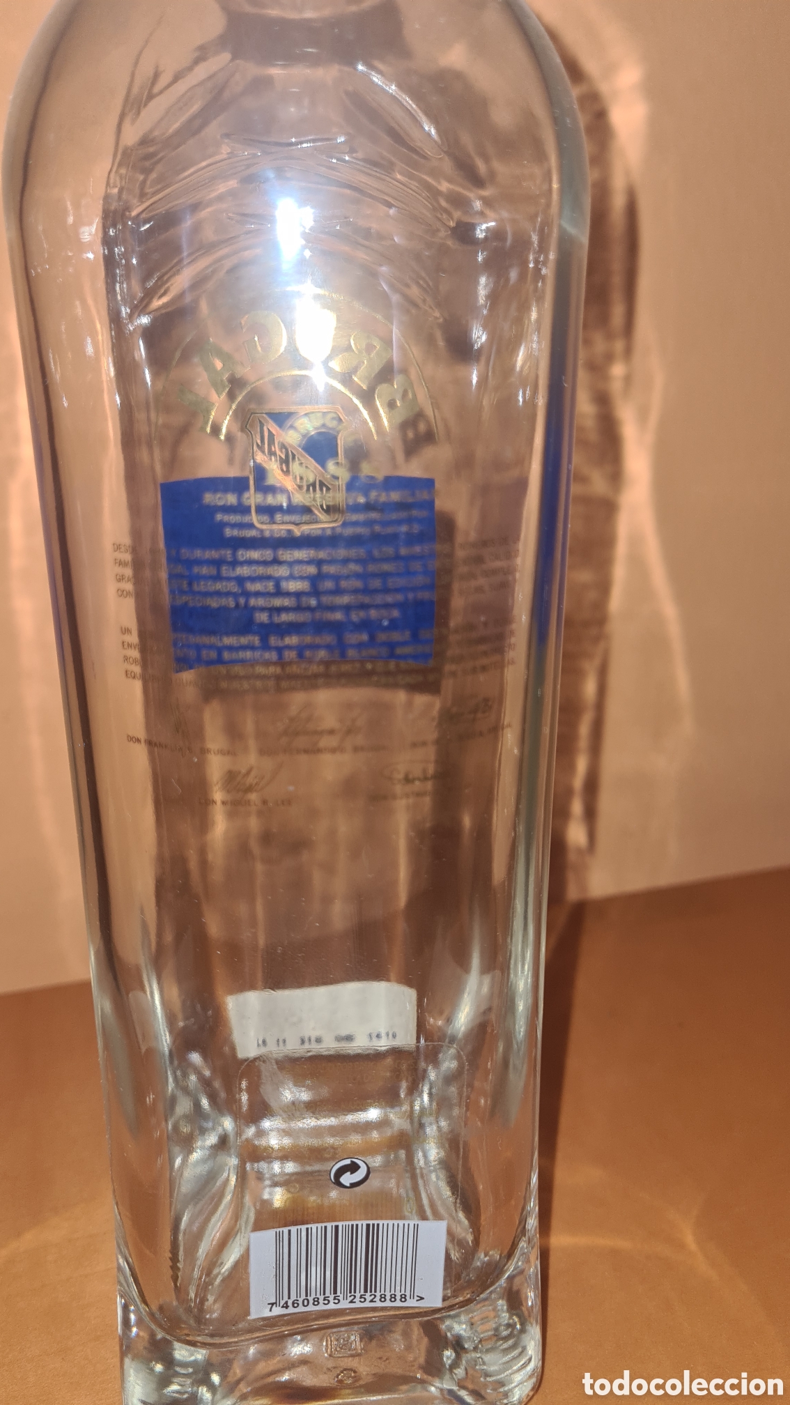 Coleccionismo de vinos y licores: Botella Brugal Edici&oacute;n Limitada. - Foto 4