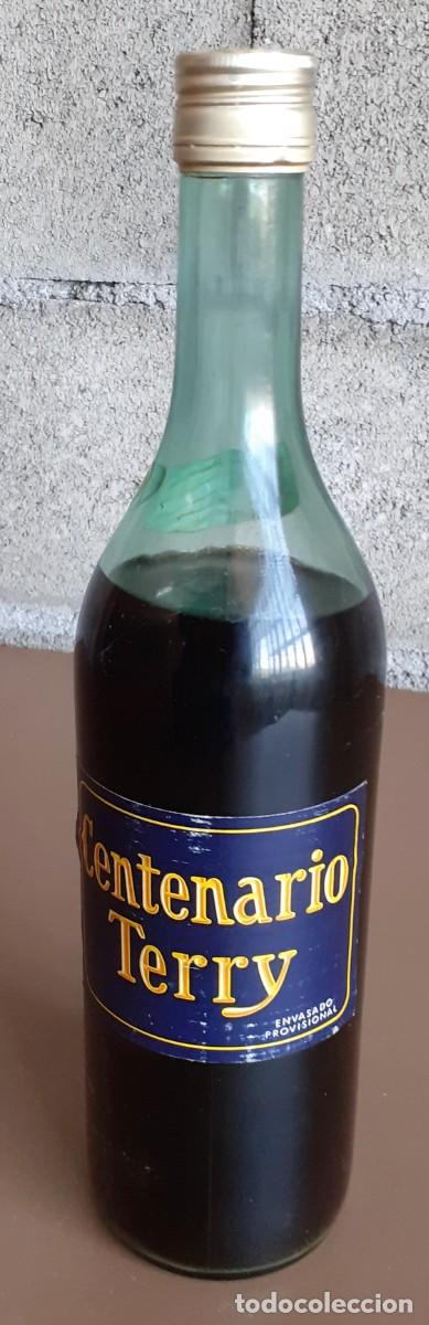 Coleccionismo de vinos y licores: Botella - BRANDY CENTENARIO TERRY - Foto 4