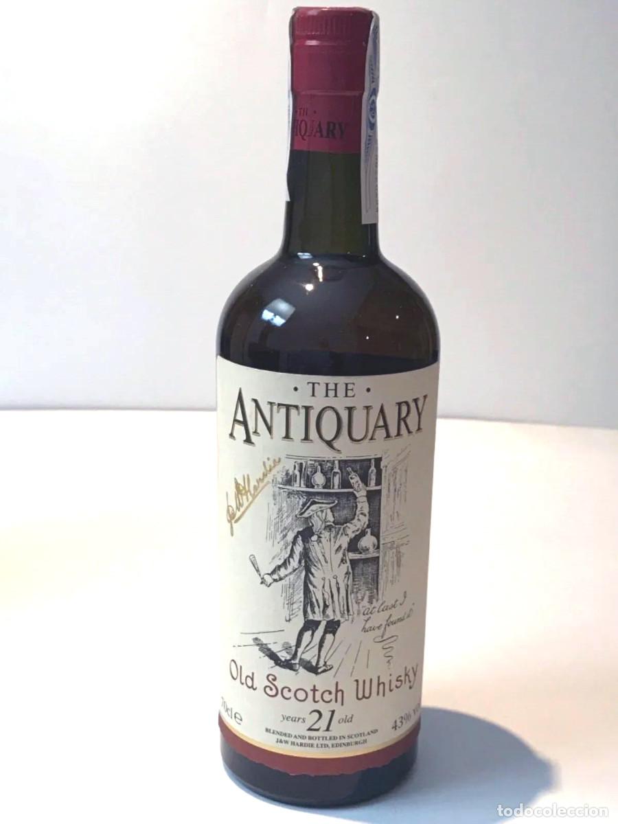 Coleccionismo de vinos y licores: Botella The Antiquary Old Scotch Whisky