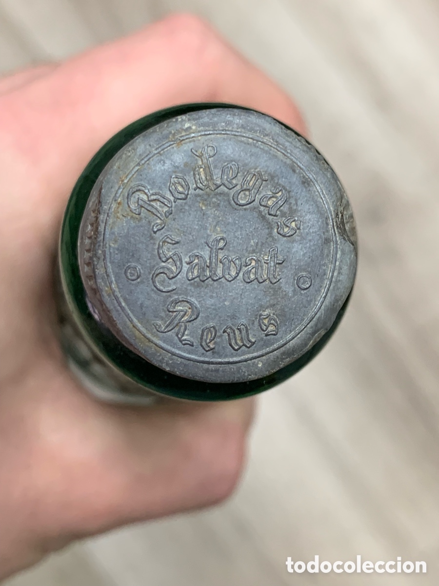 Coleccionismo de vinos y licores: Botella Bodega Salvat Reus - Foto 2
