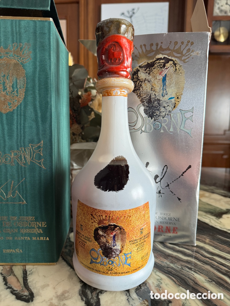 Coleccionismo de vinos y licores: Botella brandy Osborne Dal&iacute; sin abrir