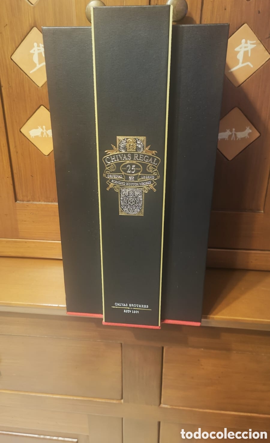 Coleccionismo de vinos y licores: Estuche Chivas Regal 25 a&ntilde;os Whisky Escoc&eacute;s de Mezcla Premium