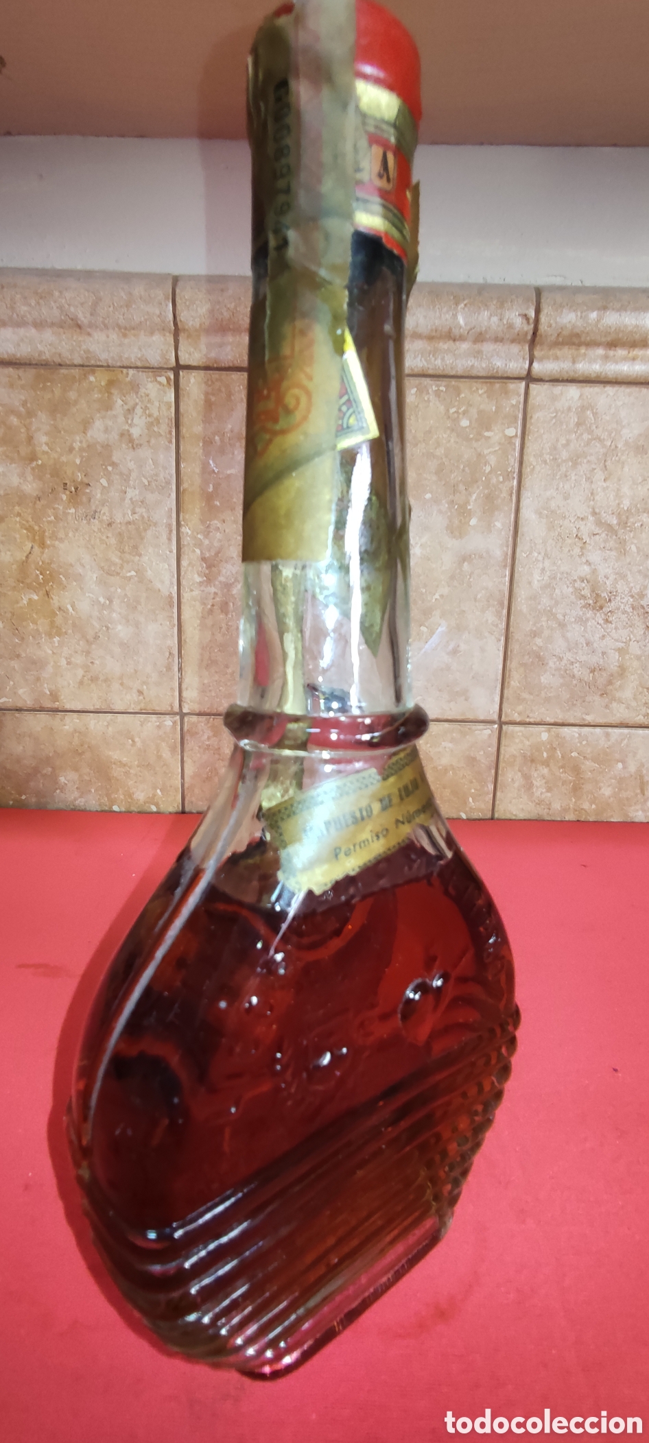 Coleccionismo de vinos y licores: Botella Licor Carmelitano - Foto 2