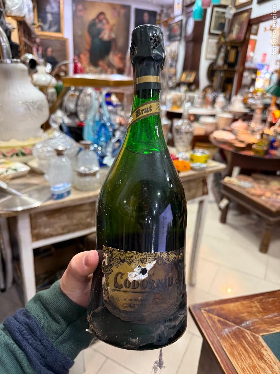 Coleccionismo de vinos y licores: BOTELLA GRAN CODORNIU - Foto 1