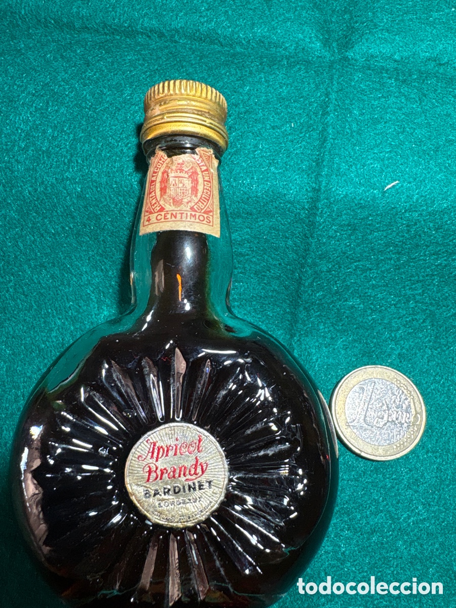 Coleccionismo de vinos y licores: Botellin Brandy Apricot a&ntilde;os 70