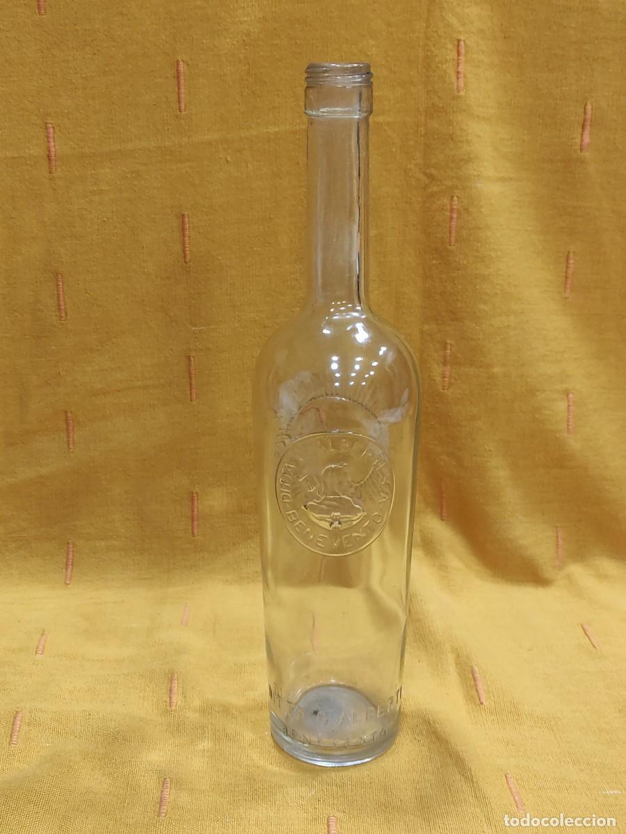 Coleccionismo de vinos y licores: Botella G.Alberti Benevento - Foto 1
