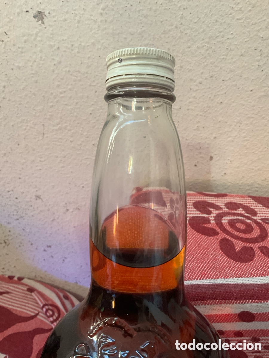 Coleccionismo de vinos y licores: Botella Long Jhon 2,366 l - Foto 2