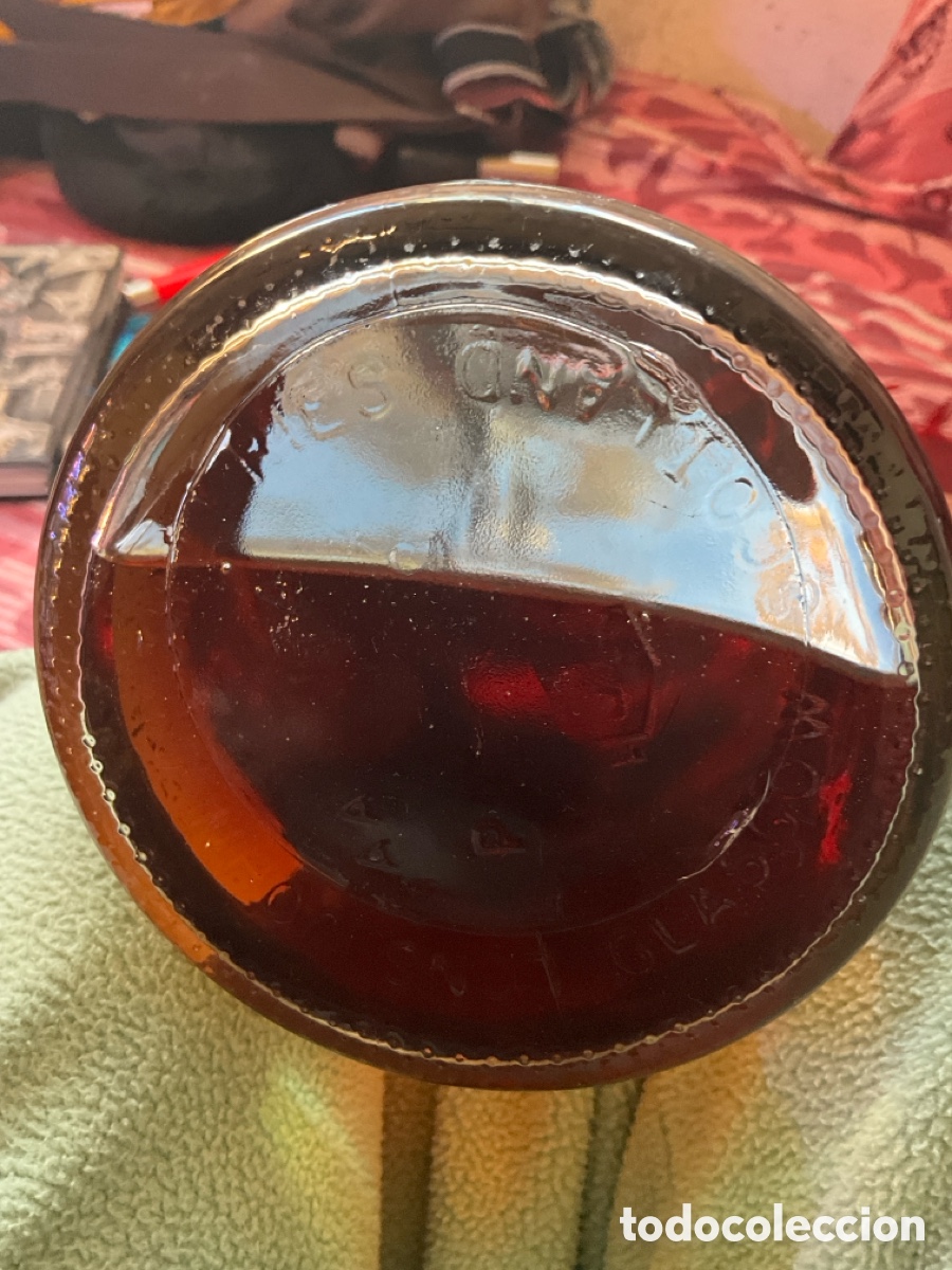 Coleccionismo de vinos y licores: Botella Long Jhon 2,366 l - Foto 3