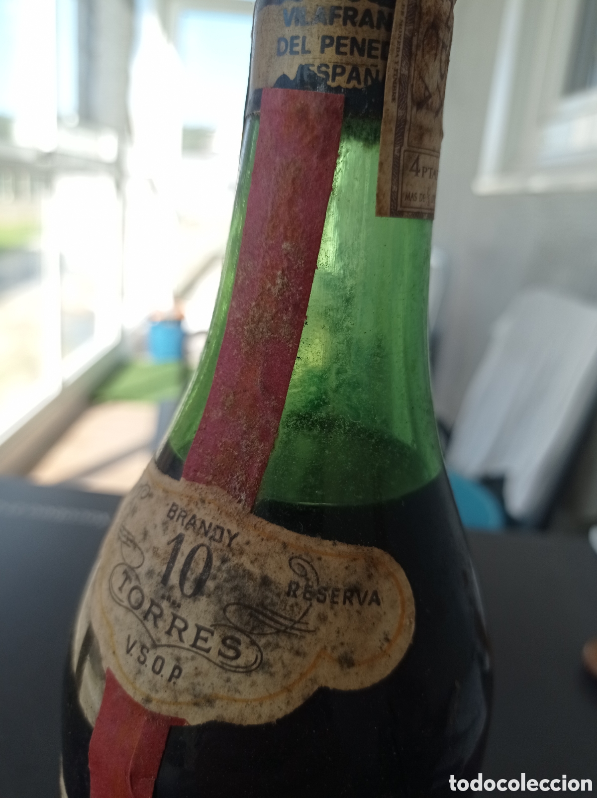 Coleccionismo de vinos y licores: Co&ntilde;ac torres 10 d&eacute; los 70 - Foto 1