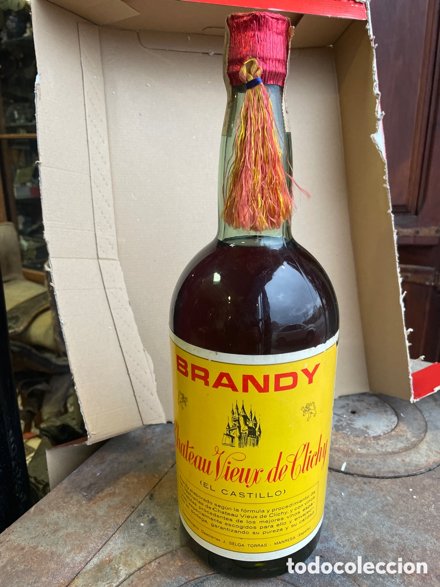 Coleccionismo de vinos y licores: Botell&oacute;n brandy Chateau Vieux de Clichy, El Castillo , Selga torras , Manresa ,4 pts