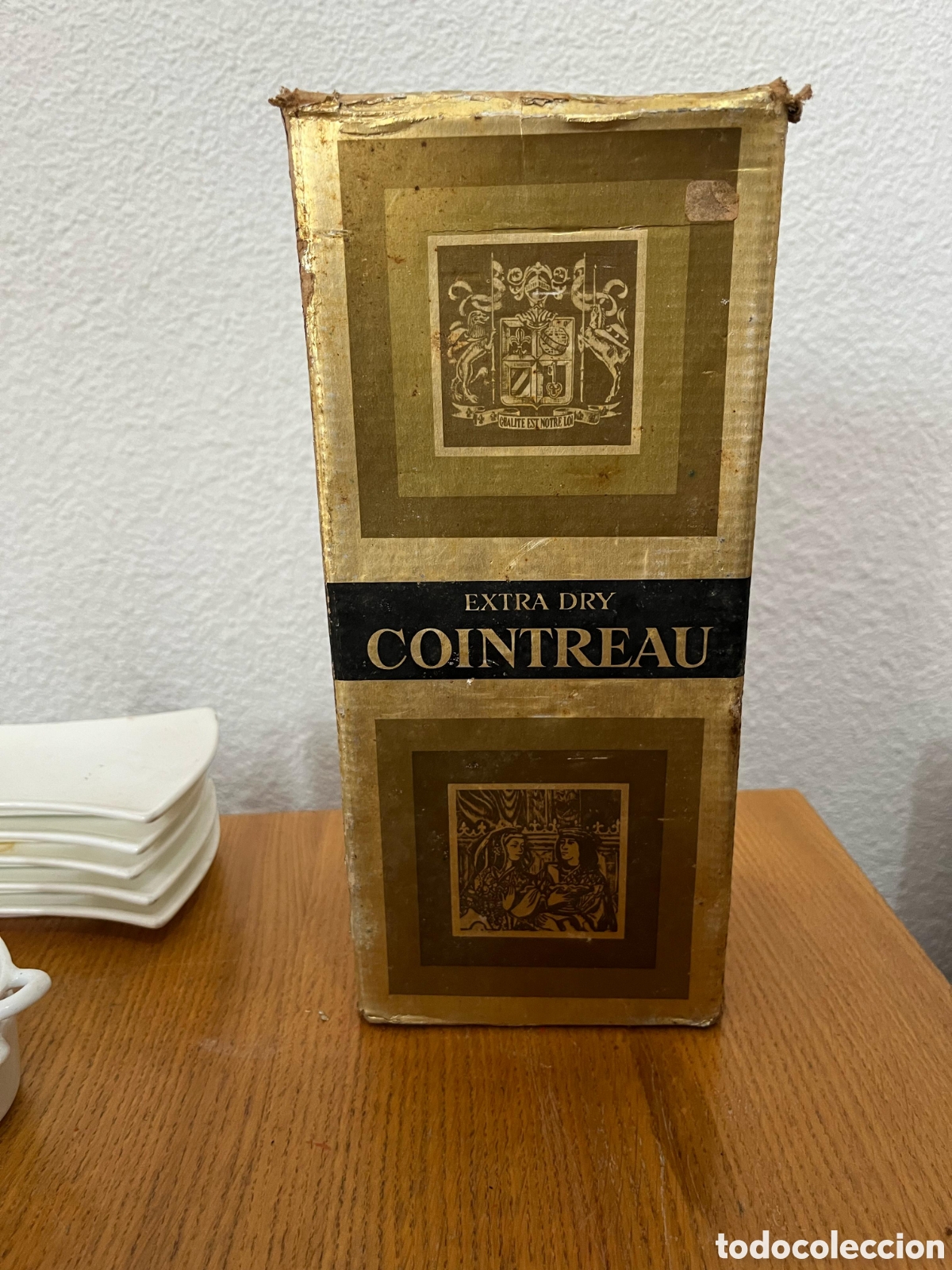 Coleccionismo de vinos y licores: Botella de cointreau - Foto 7