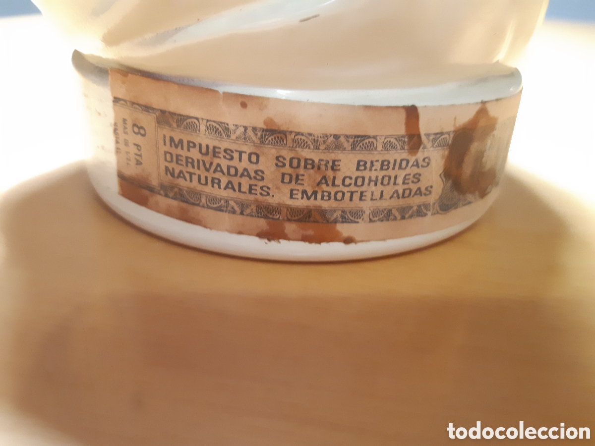 Coleccionismo de vinos y licores: Botella Buda de licor - Foto 4