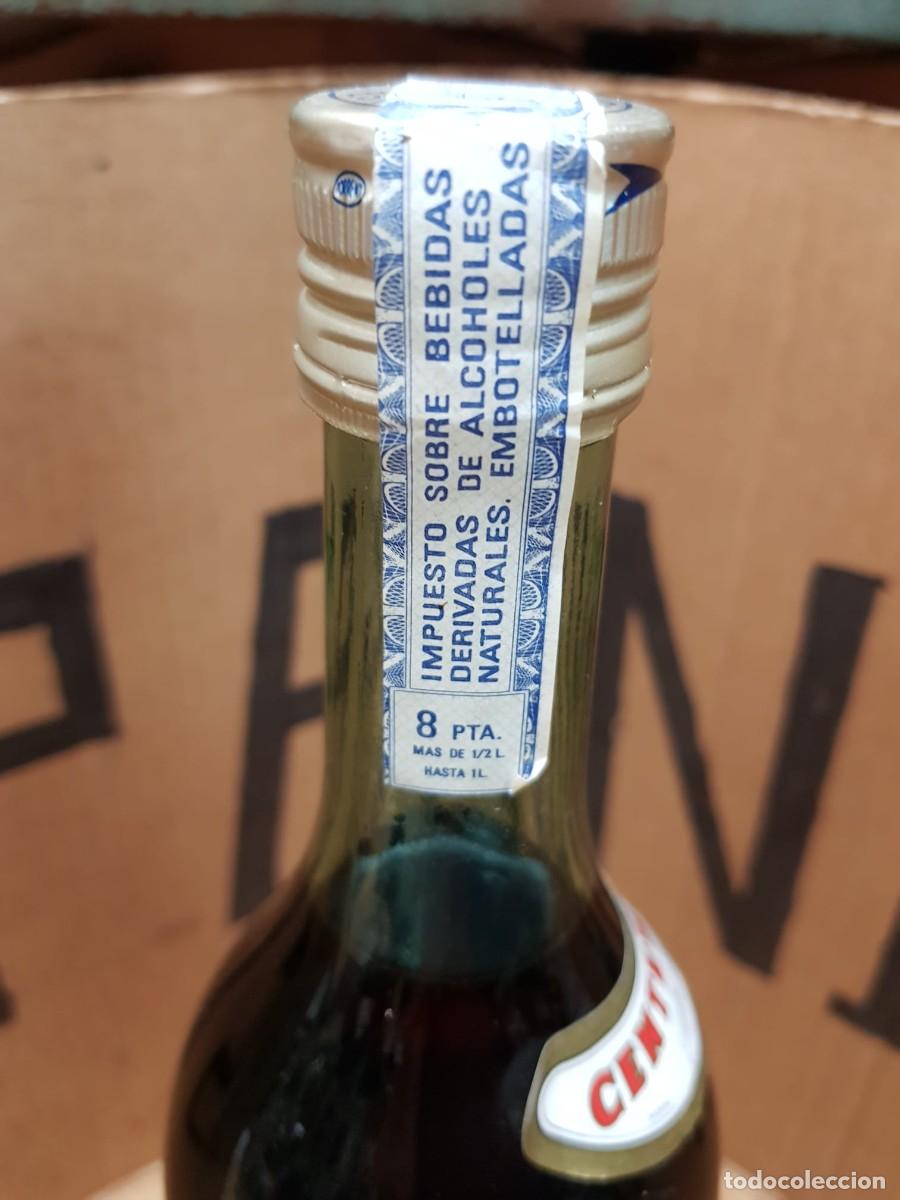 Coleccionismo de vinos y licores: BOTELLA DE TERRY CENTENARIO- 8 PESETAS - Foto 4