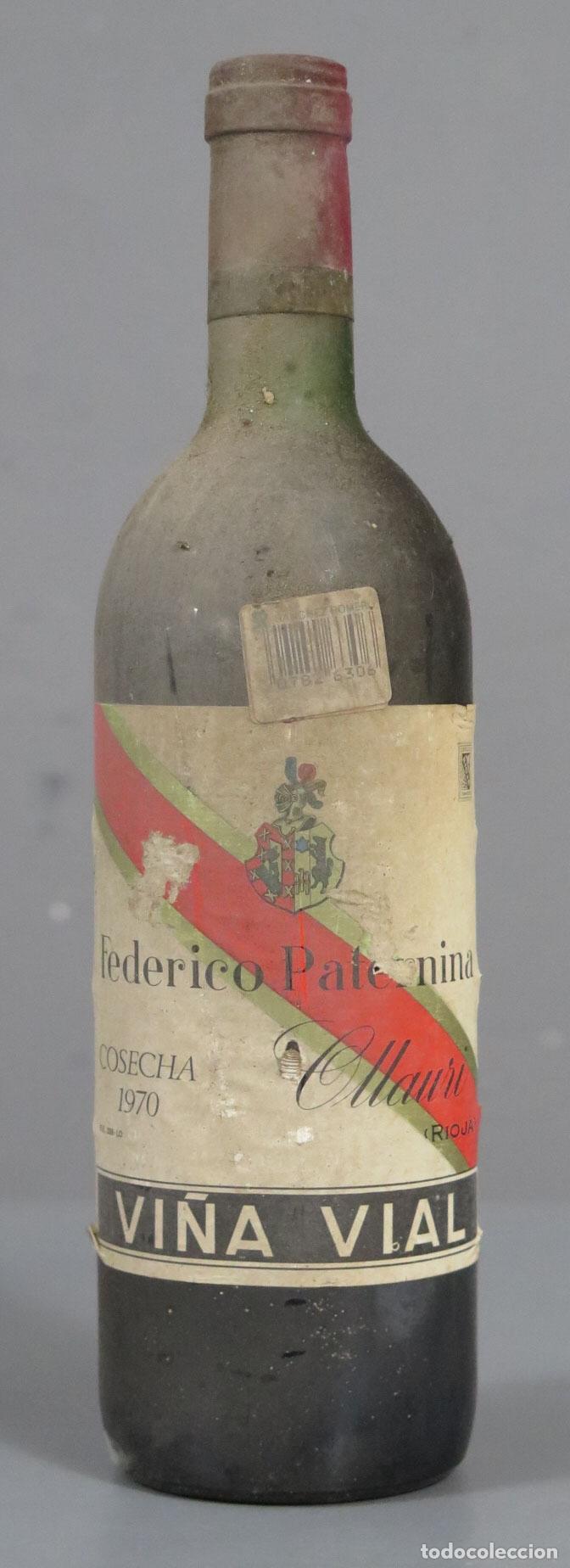 Collection of wines and liquors: BOTELLA. VINO. VIAL 1970