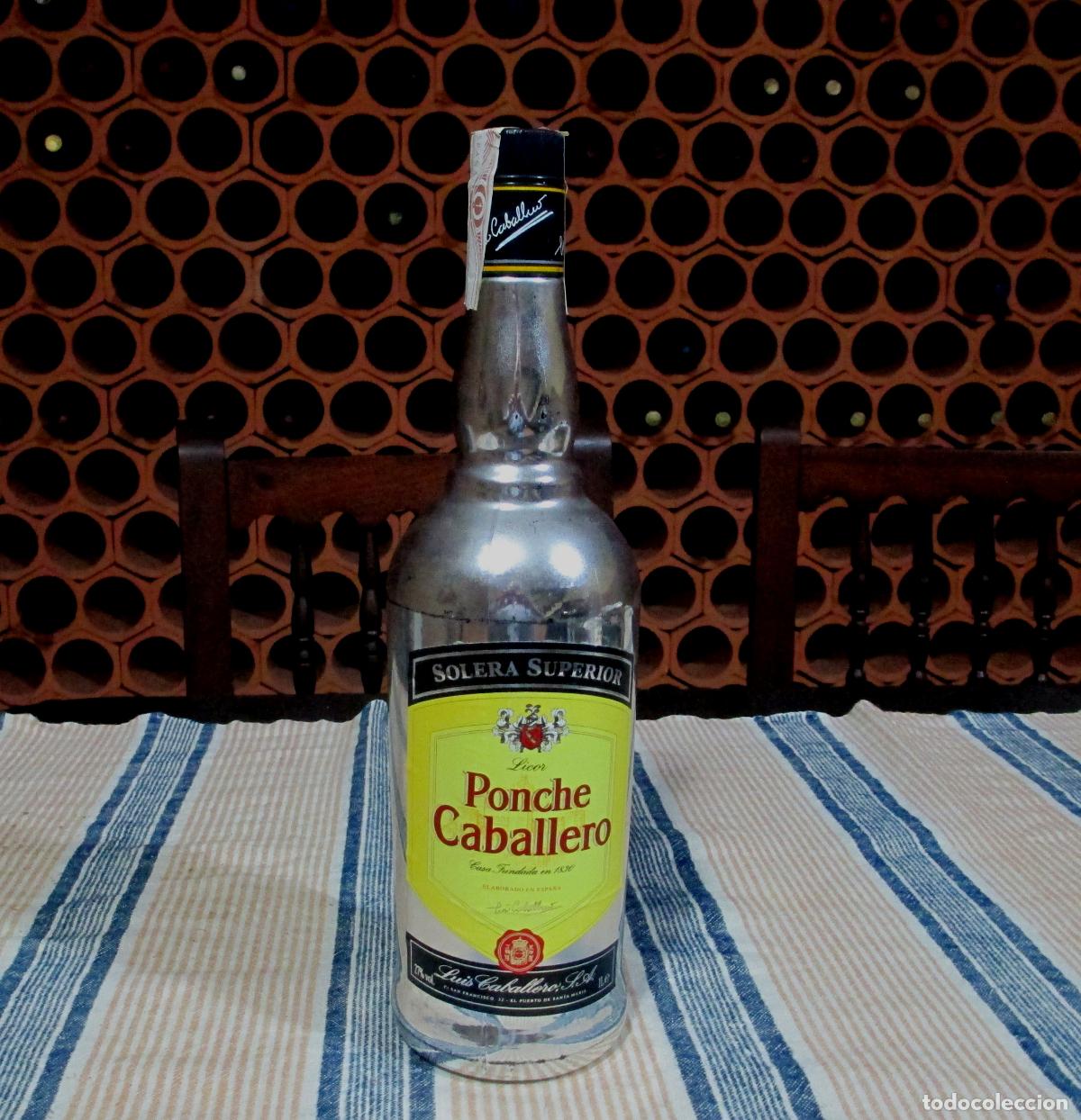Sammlung von Weinen und Lik&ouml;ren: PONCHE CABALLERO - SOLERA SUPERIOR - LUIS CABALLERO SA 27% VOL BOTELLA 1 LITRO SIN ABRIR, PRECINTADA