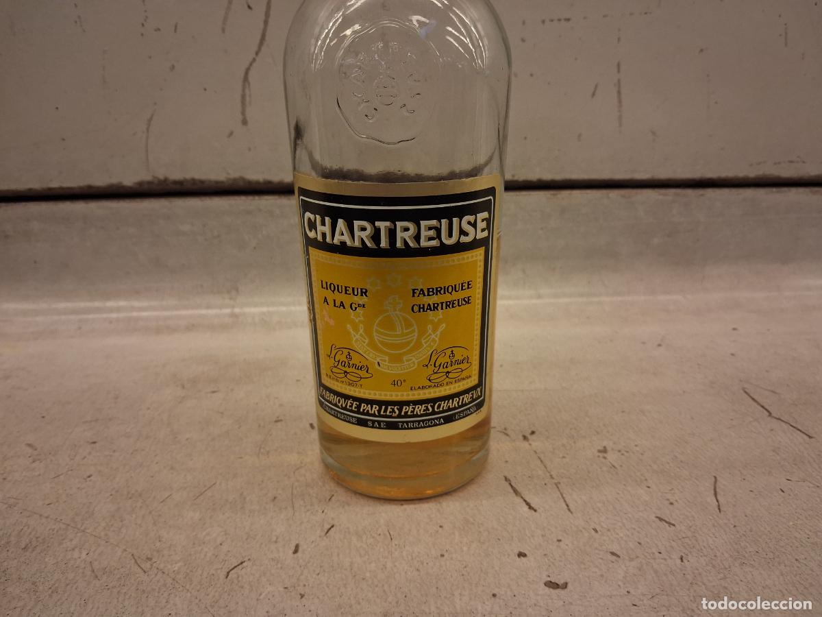 Coleccionismo de vinos y licores: Botella de chartreuse - Foto 2