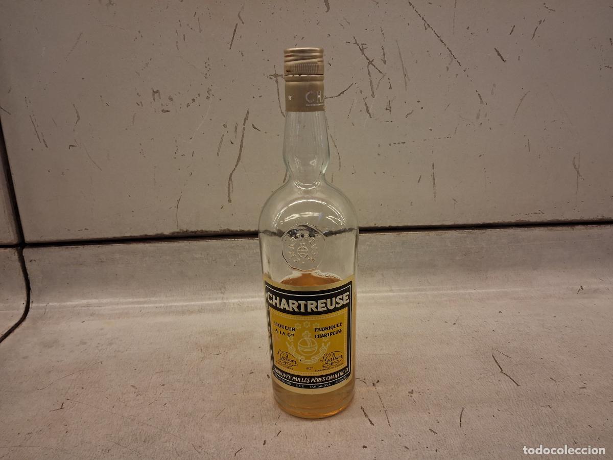 Coleccionismo de vinos y licores: Botella de chartreuse - Foto 1