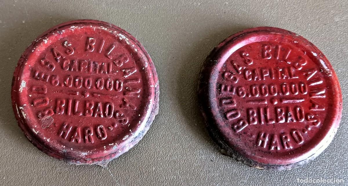 Sammlung von Weinen und Lik&ouml;ren: 2 antigua chapa para exportaci&oacute;n vino BODEGAS BILBAINAS Bilbao &ndash; Haro