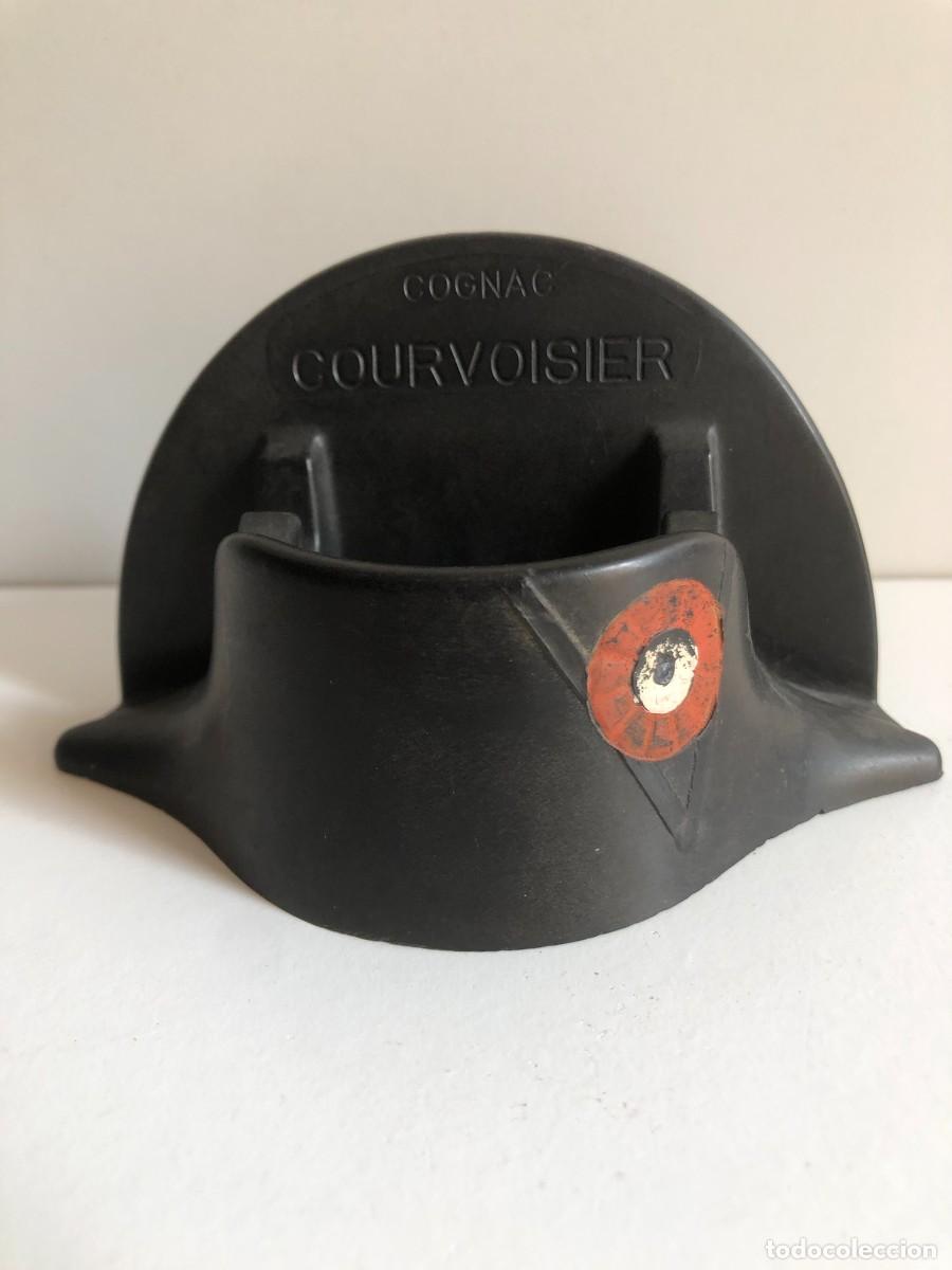 Sammlung von Weinen und Lik&ouml;ren: Sombrero Napole&oacute;n Courvoisier Cognac 1969