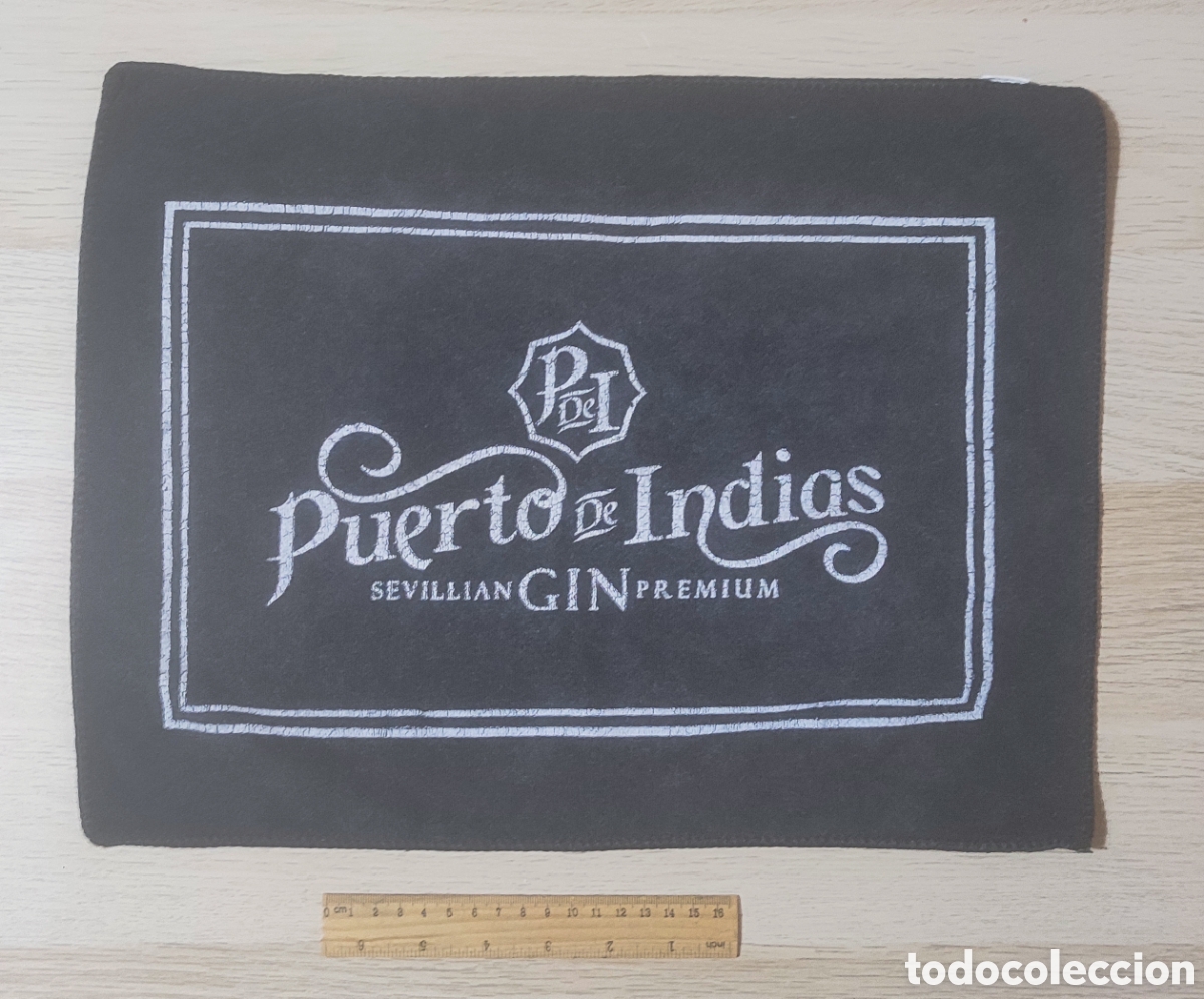 Sammlung von Weinen und Lik&ouml;ren: Pa&ntilde;o Puerto de Indias. Gin sevillana premium
