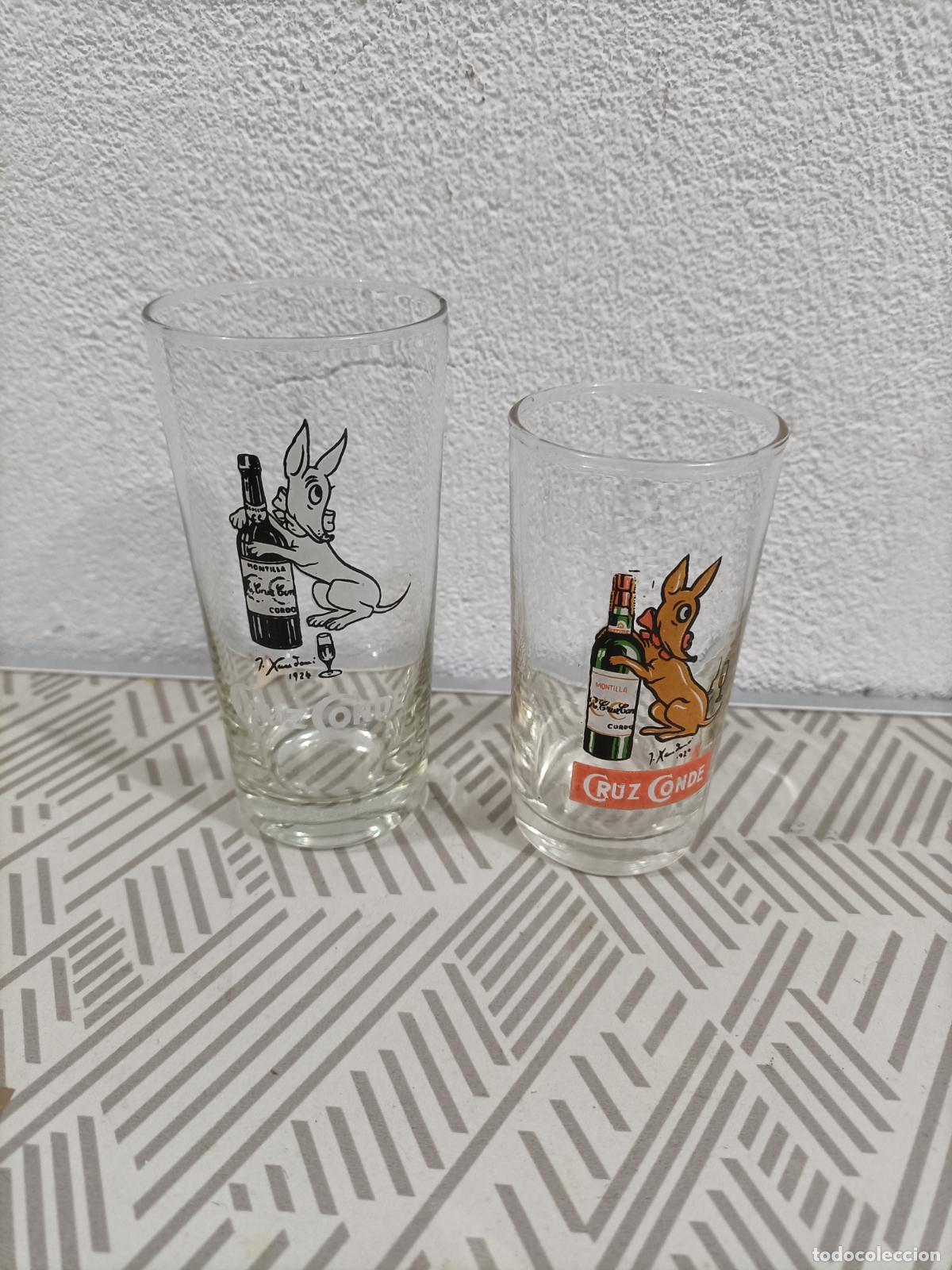 Sammlung von Weinen und Lik&ouml;ren: Antiguos vasos para vino Bodegas Cruz Conde.