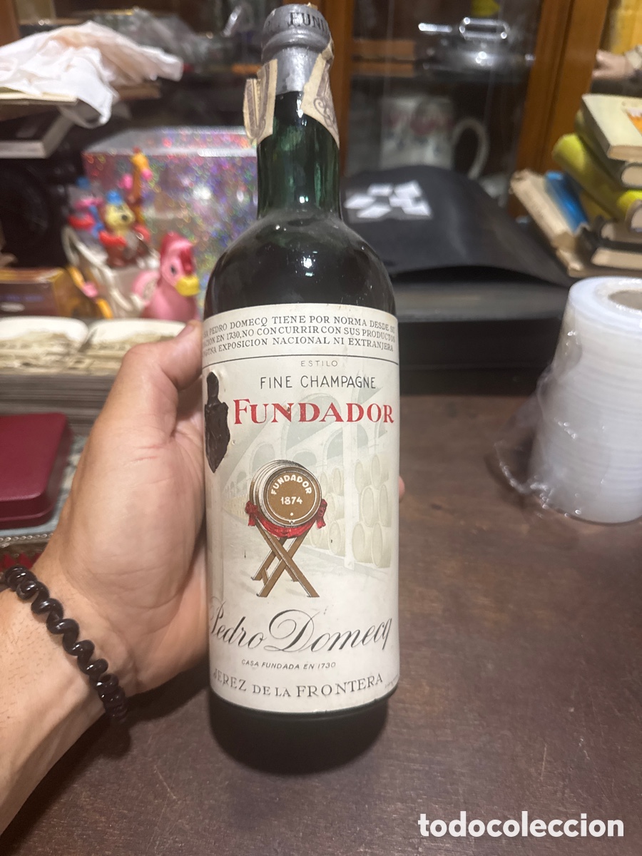 Sammlung von Weinen und Lik&ouml;ren: Botella del fundador estilo FINE CHAMPAGNE