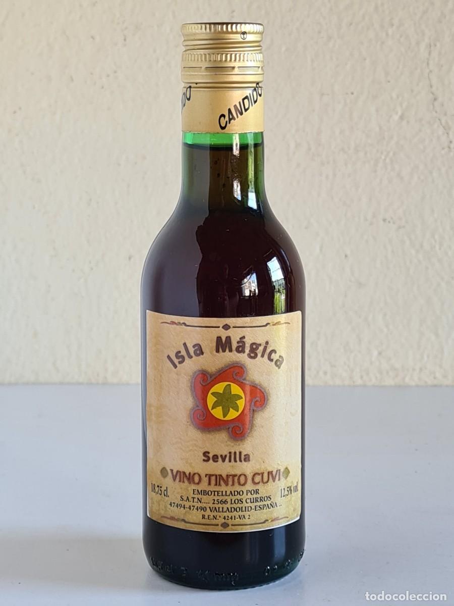 Sammlung von Weinen und Lik&ouml;ren: Botella Isla M&aacute;gica Sevilla Vino Tinto Cuvi - Bodegas C&aacute;ndido Rubena Burgos - Precintada