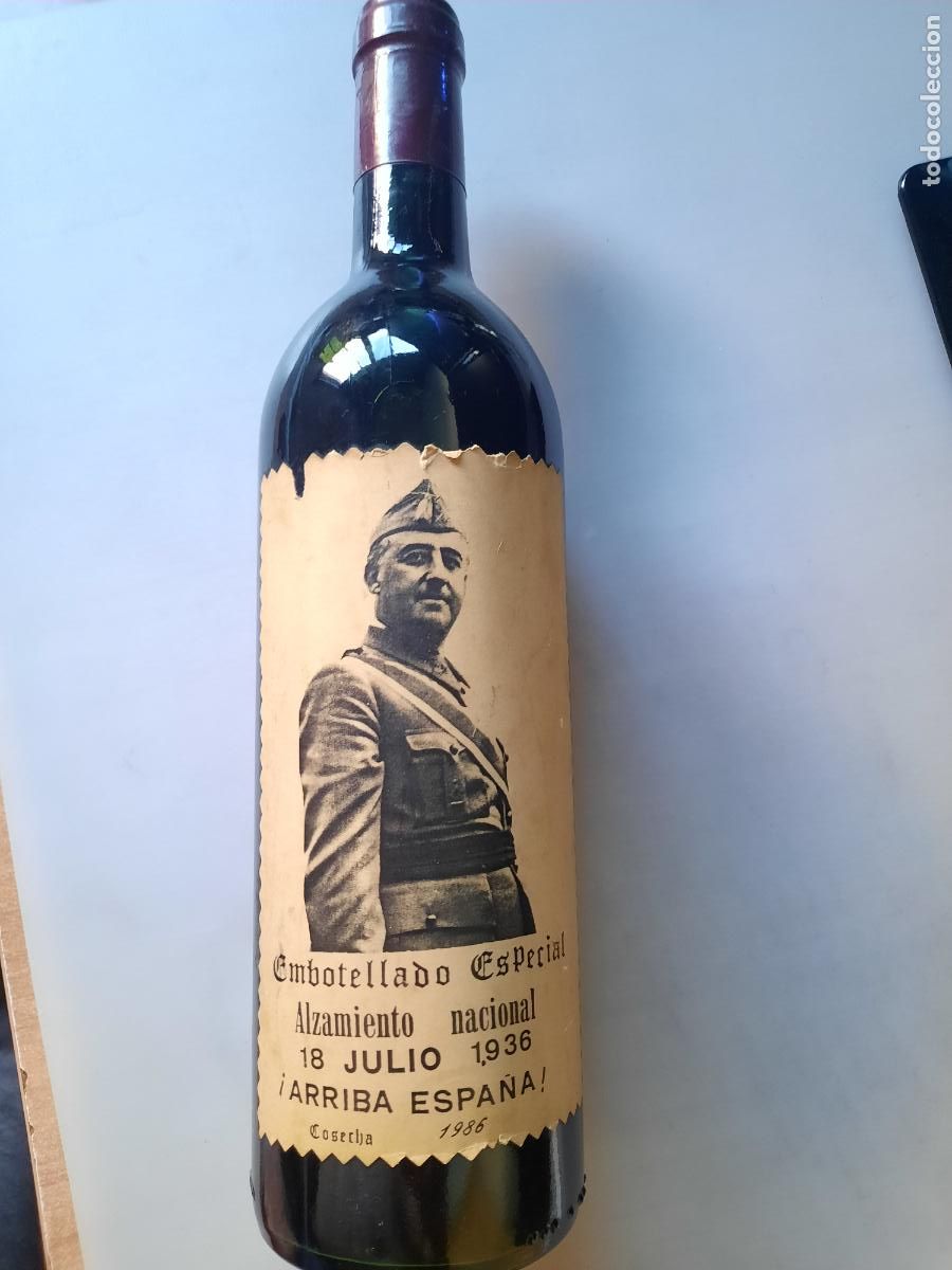 Collection of wines and liquors: VINO EMBOTELLADO ESPECIAL ALZAMIENTO NACIONAL A&Ntilde;O 1986