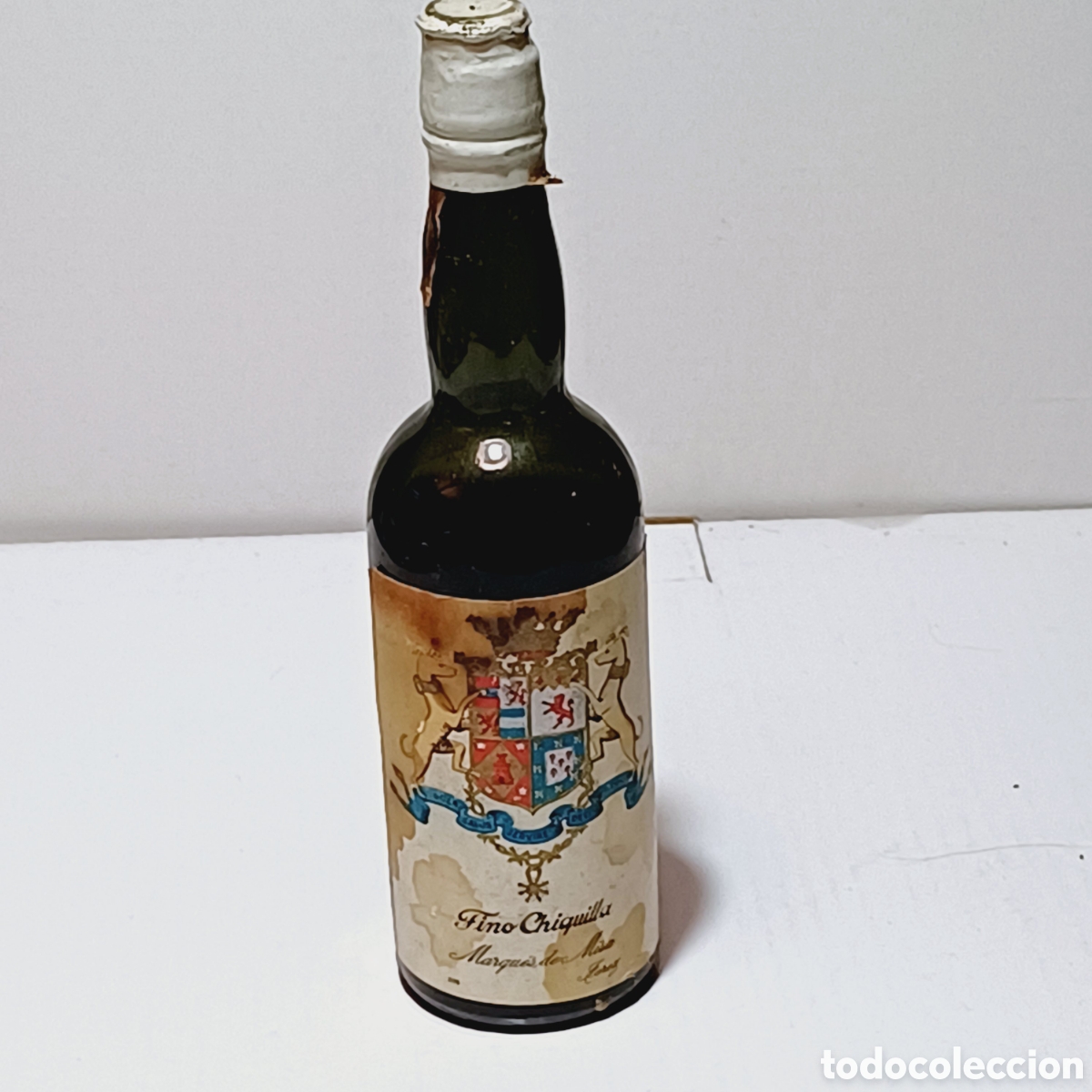 Collection of wines and liquors: Botell&iacute;n de vino Fino Chiquilla Miniatura Bodegas Marqu&eacute;s de Misa Jerez Botella antigua 16,5 cm