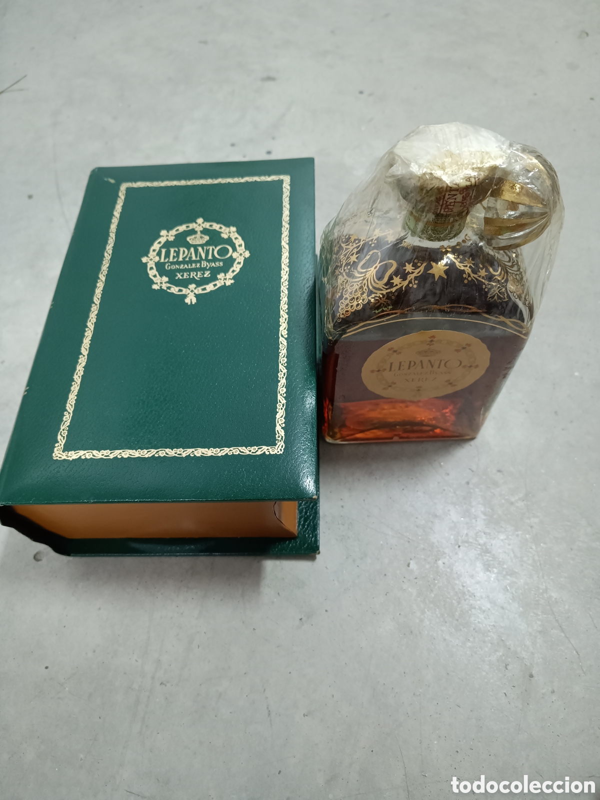 Coleccionismo de vinos y licores: LEPANTO - JEREZ GONZALEZ BYASS CON SU CAJA ORIGINAL - PRECINTADA - SELLO 80 CENTIMOS