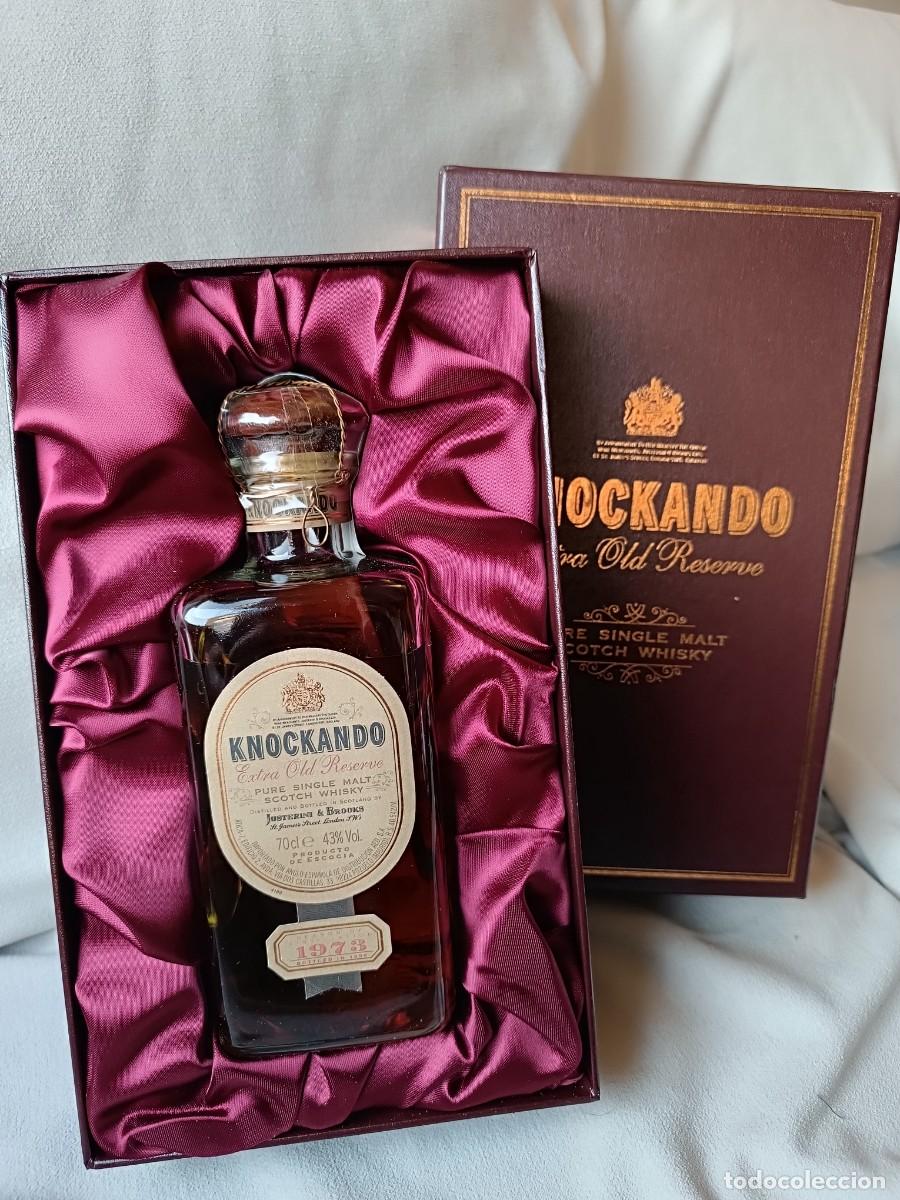 Sammlung von Weinen und Lik&ouml;ren: KNOCKANDO EXTRA OLD RESERVE 1973 &ndash; EMBOTELLADO 1993. TIMBRE Y PRECINTO. CON CAJA
