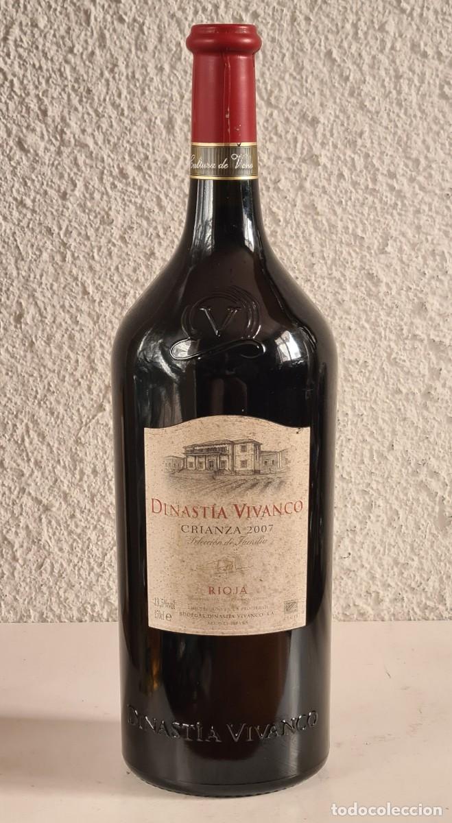 Sammlung von Weinen und Lik&ouml;ren: Botella Dinast&iacute;a Vivanco Crianza 2007 Rioja 1'5 L. - Precintada - Bodega Vino Selecci&oacute;n Fam&iacute;lia