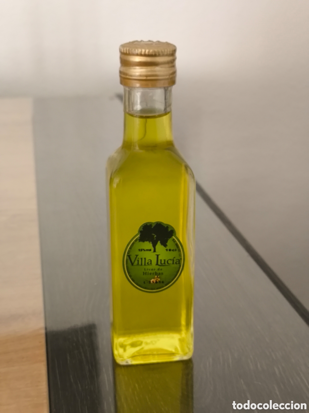 Coleccionismo de vinos y licores: Miniatura licor de hierbas - Foto 1