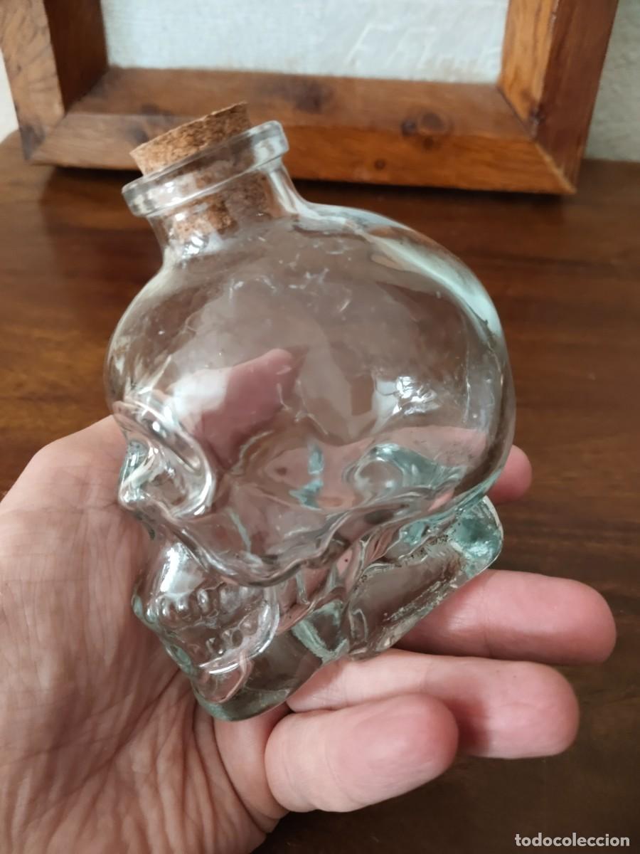Coleccionismo de vinos y licores: Botella Calavera. Ver. - Foto 1