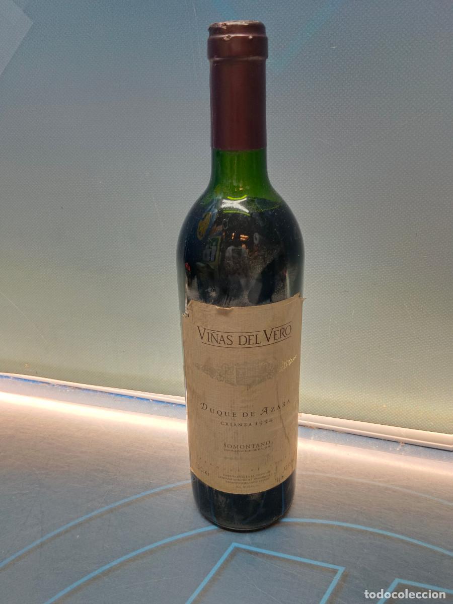 Collection of wines and liquors: botella de vino VI&Ntilde;AS DEL VERO Duque de azara 1994. SOMONTANO.