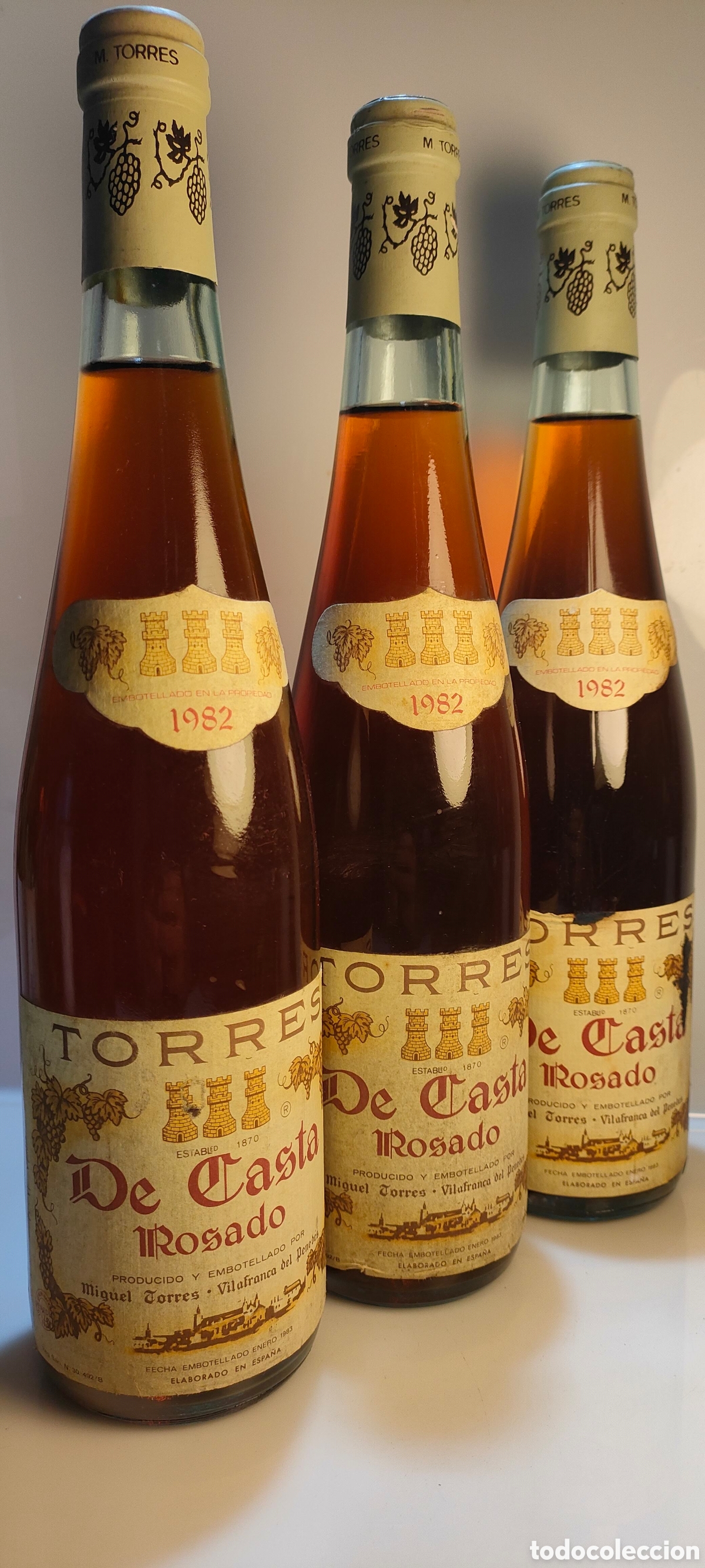 Coleccionismo de vinos y licores: 3 Botellas TORRES De Casta 1982 Rosado Vilafranca Del Pened&eacute;s